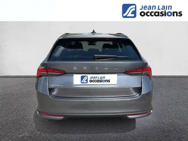 Skoda Octavia combi 2.0 tdi 150 ch scr dsg7 — photo 6