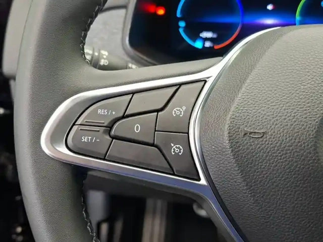 Renault Zoé zoe r110 - 22b — photo 30