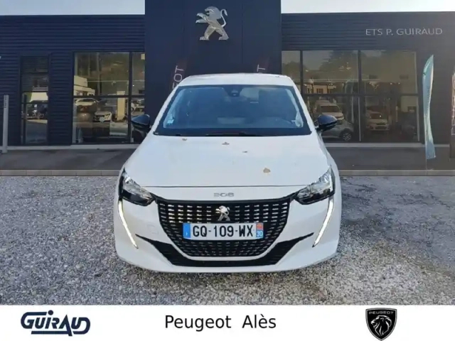 Peugeot 208 puretech 100 s&amp;s bvm6 — photo 2