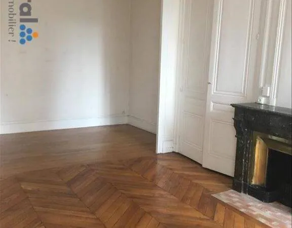 Appartement 3 pièces 101 m²