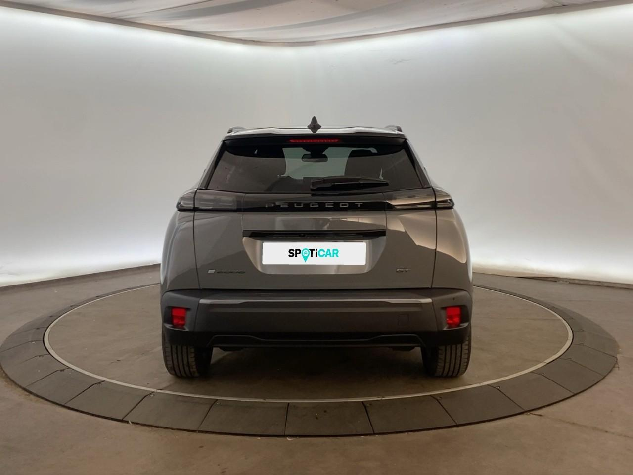 Peugeot 2008 e-2008 156ch 54 kwh gt — photo 5