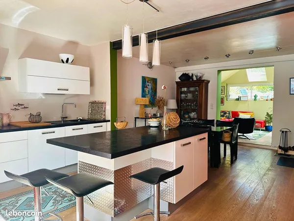 Maison 7 pièces 159 m²