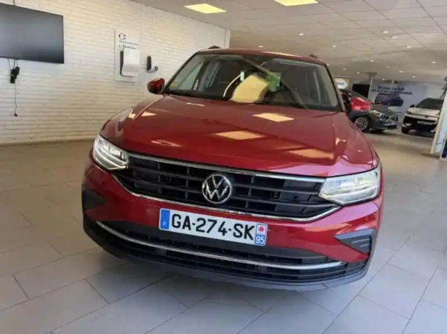 Volkswagen Tiguan 2.0 tdi 150ch life business dsg7 — photo 9