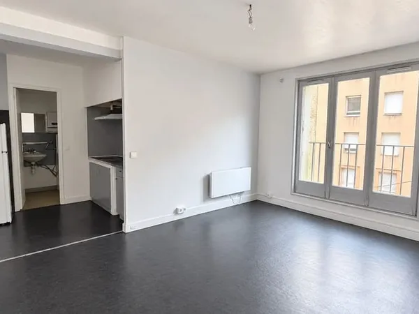 Studio 1 pièce 24 m²