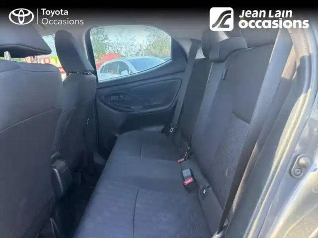 Toyota Yaris hybride 116h — photo 17