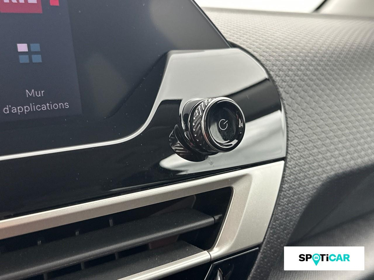 Citroën C4 1.2 hybride 145ch s&s max automatique — photo 19