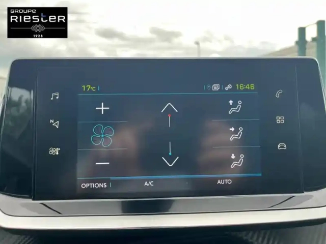 Peugeot 208 electrique 50 kwh 136ch — photo 22