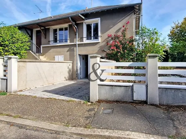 EXCLUSIVITÉ BLOIS QUARTIER ADMINISTRATIF - Maison 3 pièces 55