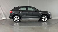 Audi Q2 35 TFSI 150ch S line S tronic 7 — photo 4