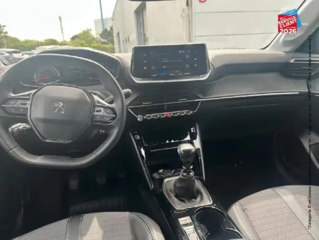 Peugeot 208 1.2 puretech 100ch s&amp;s allure — photo 15