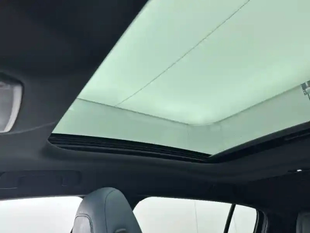 Peugeot 408 phev 225 e-eat8 — photo 59