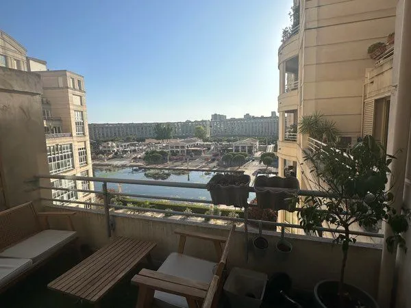 Chambre en colocation - T3 climatisé avec terrasse - Montpellier Place de l'Europe
