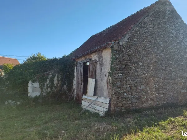 Grange et terrain constructible