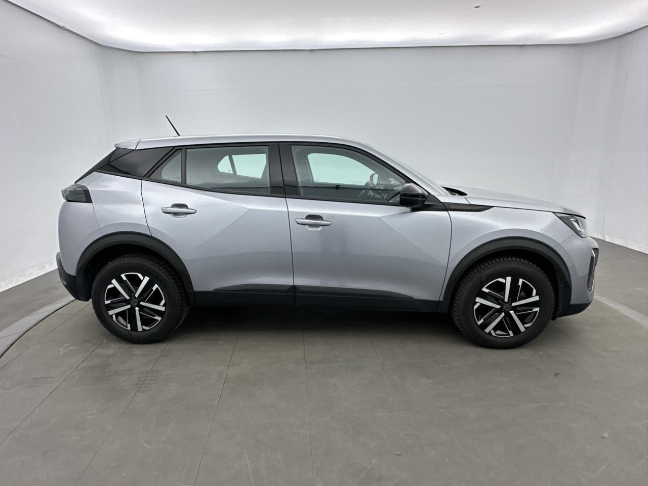 Peugeot 2008 hybrid 145 e-dcs6 style — photo 4