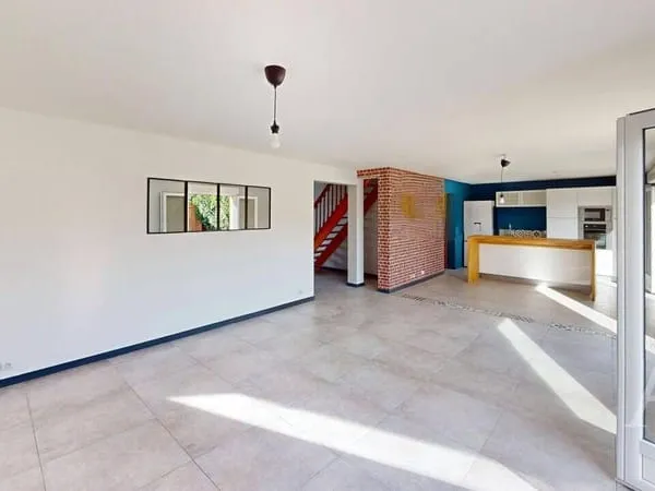 Maison de plain-pied 6 pièces 119 m²