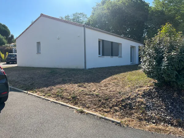 Challans, maison récente de 5 pièce(s) de 109.12 m²