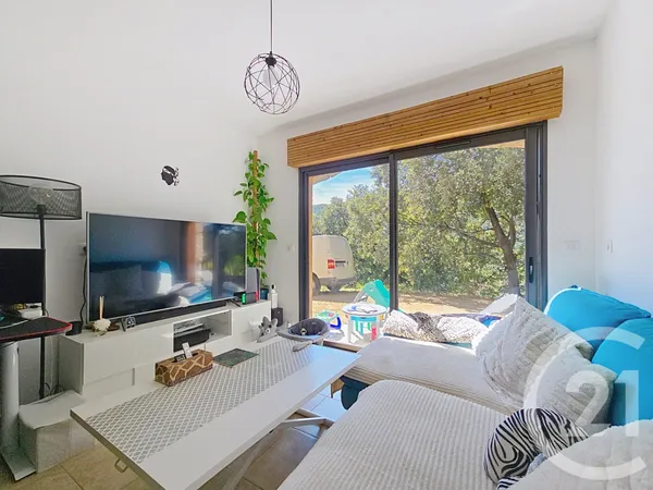 Appartement 2 pièces 84 m²