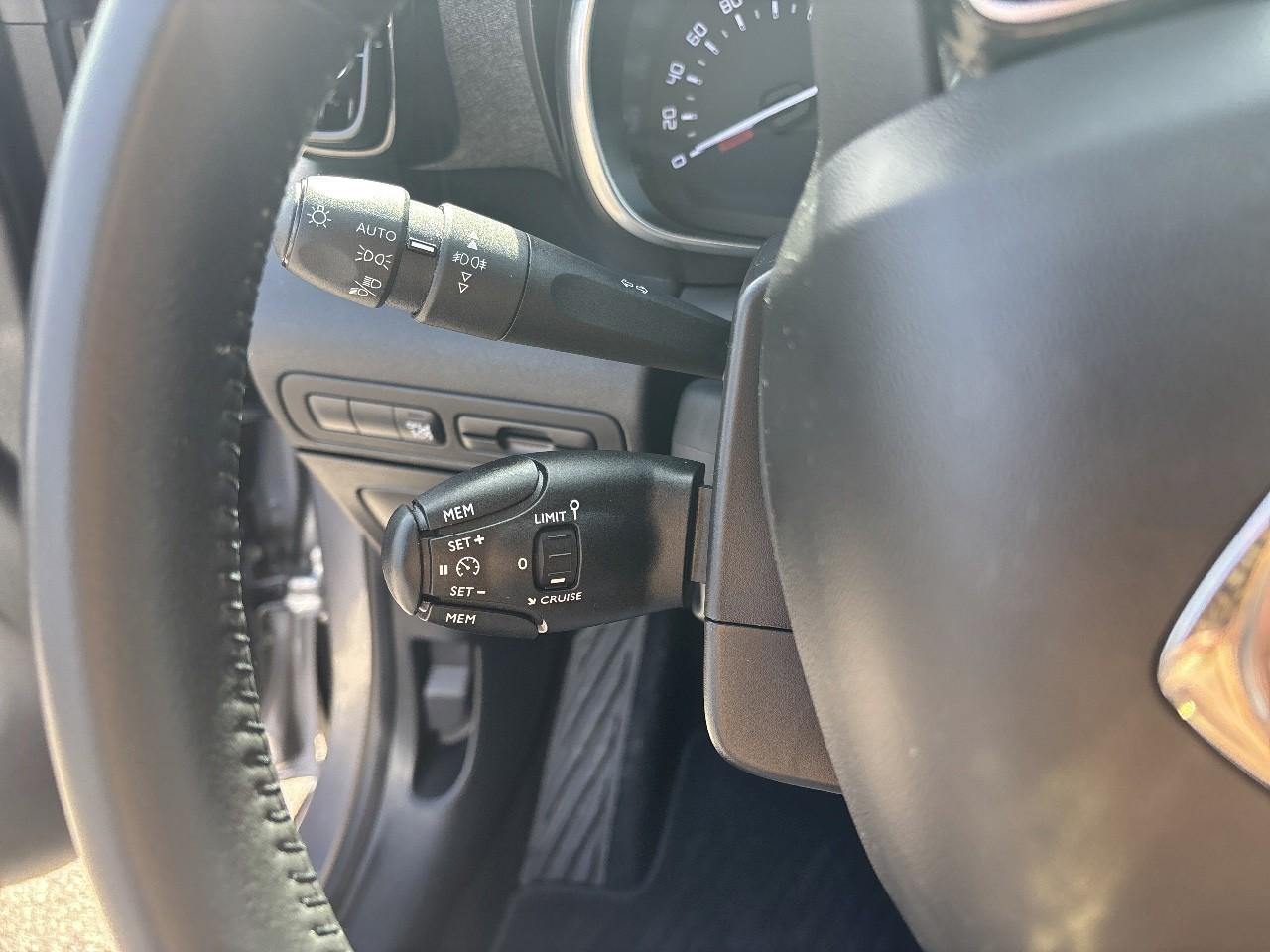 Citroën C3 Aircross puretech 130 s&s eat6 shine pack — photo 12