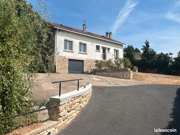 Pavillon rénové 122m² sur sous-sol - Vue à 180° - Terrain clos 2500m² sans vis-à-vis