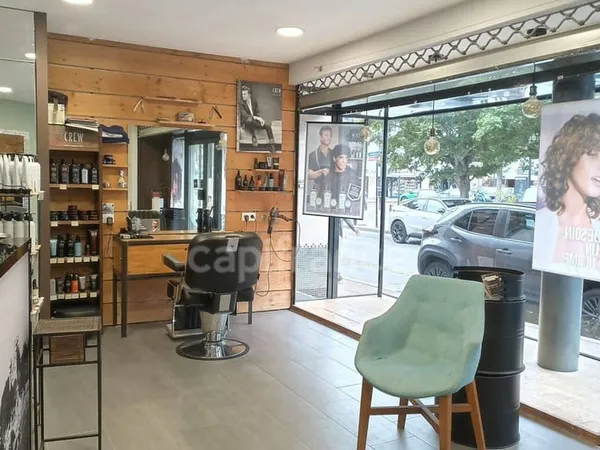 Boutique 1 pièce 85 m²