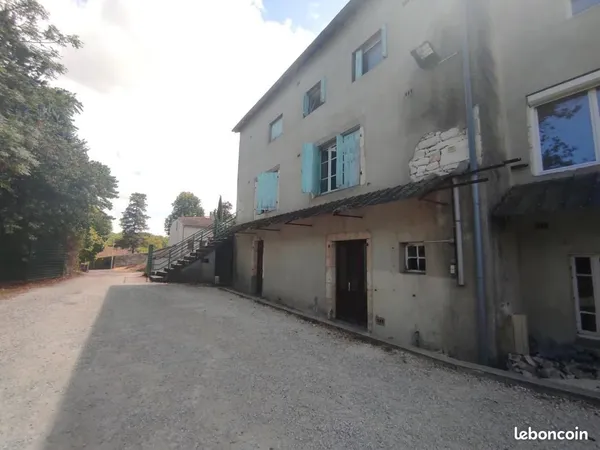 Duplex 9 pièces 220 m²