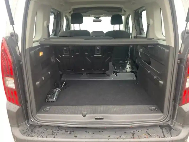 Peugeot Rifter 1.2 puretech 110ch s&amp;s standard active pack — photo 6