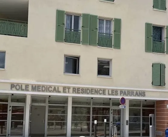 Bureau et espace de travail Vente Contes  49m² 243000€