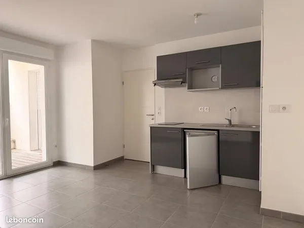 T2 récent 42m2 + Terrasse 16m2 + Parking - Beauzelle (31)