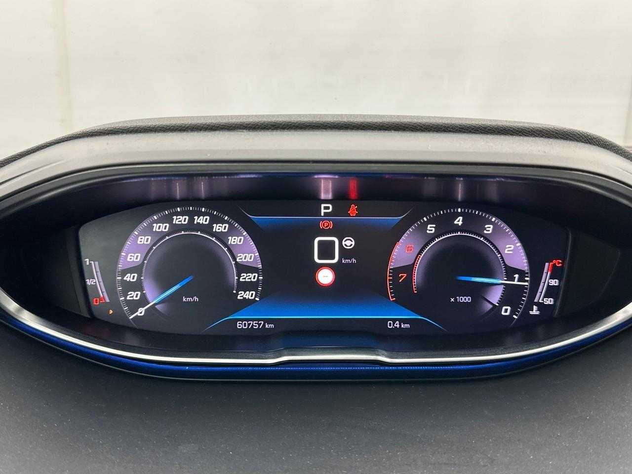 Peugeot 5008 puretech 130ch s&s eat8 gt pack — photo 21