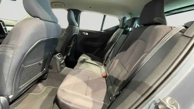 Volvo Xc40 t4 recharge 129+82 ch dct7 — photo 46