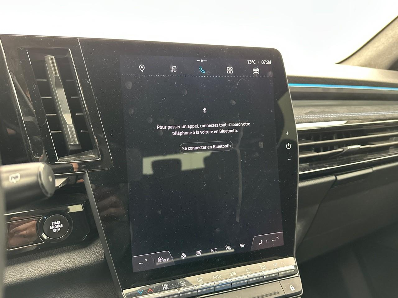 Renault Austral e-tech hybrid 200 iconic esprit alpine — photo 25