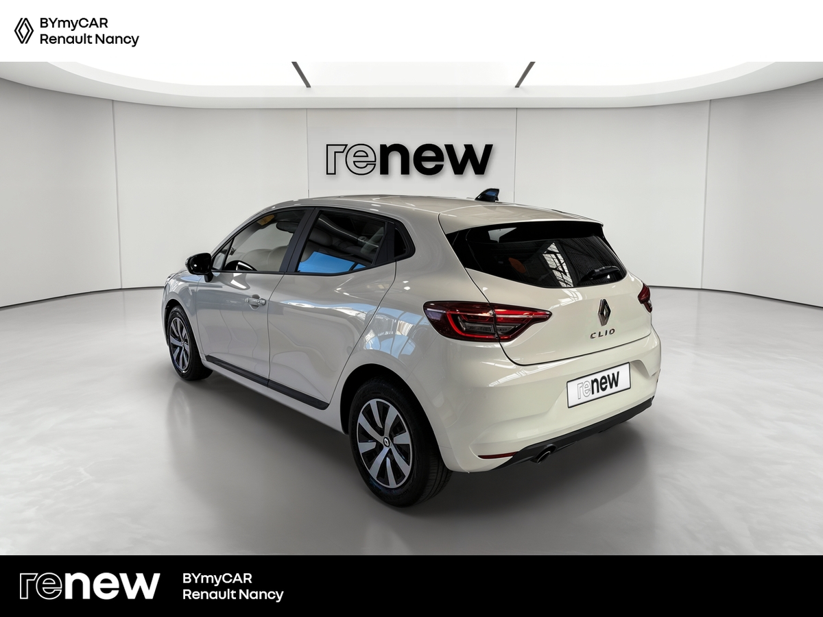 Renault Clio TCe 90 — photo 3