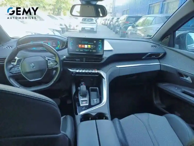 Peugeot 3008 hybrid4 300 e-eat8 — photo 8