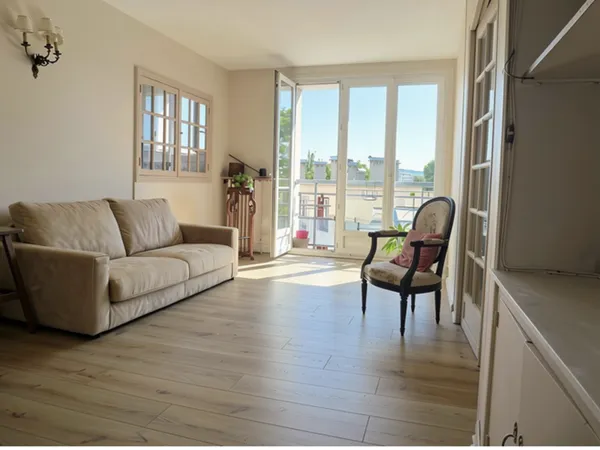 APPARTEMENT DE 4 PIECES 63,57M2 A ISSY LES MOULINEAUX
