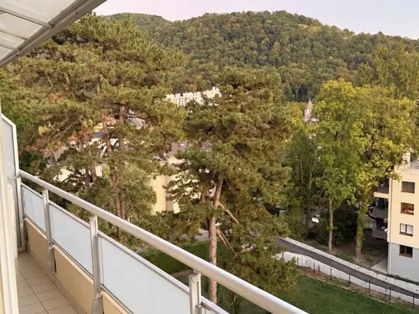 T2 62 m² €" DERNIER ETAGE €" RENOVE EN 2026 €" VUES MONTAGNES €" GIàˆRES