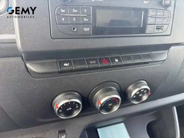 Renault Master fgn trac f3500 l3h3 blue dci 135 — photo 9