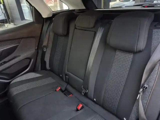 Peugeot 3008 ii bluehdi 130 s&amp;s active business — photo 14