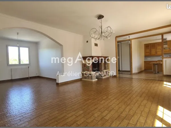 Maison 8 pièces 138 m²
