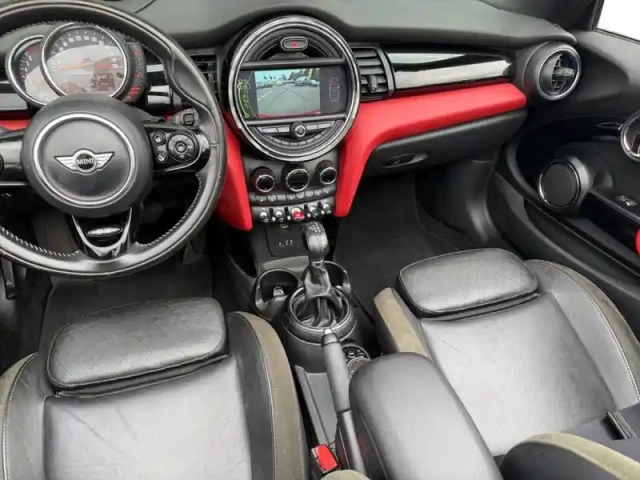 Mini Mini cabrio cooper 136ch exquisite bva — photo 42