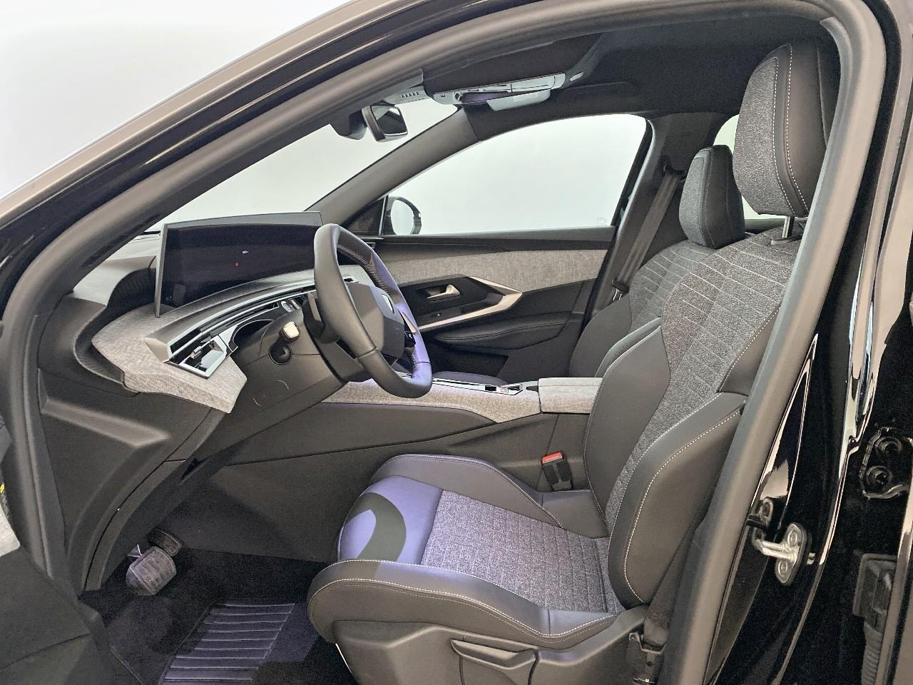 Peugeot 3008 electrique 210 ch 73 kwh allure — photo 9
