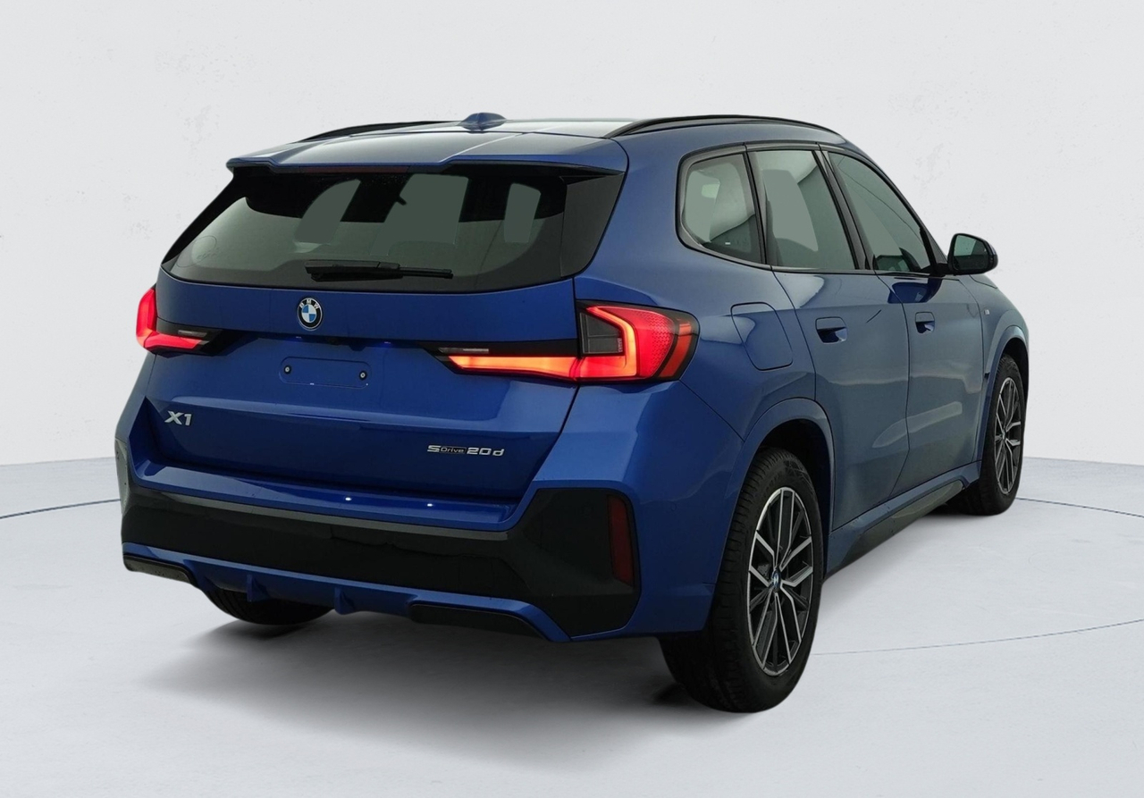 BMW X1 — photo 5