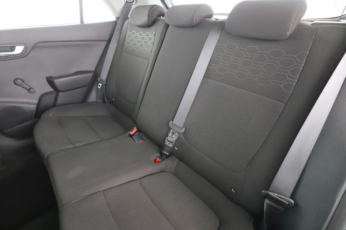 Kia Rio 1.0 T-GDi ISG Edition 2 — photo 13