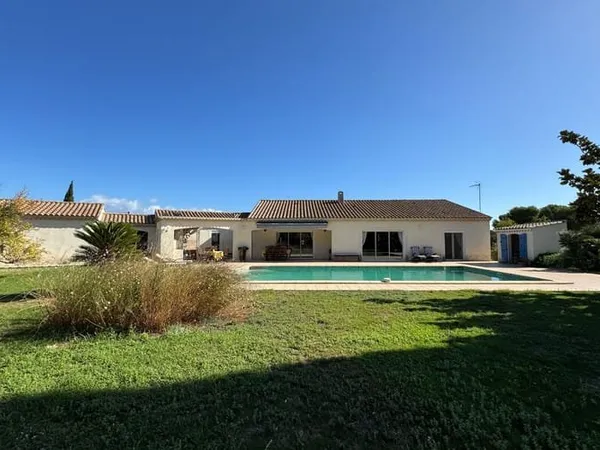 Maison 4 pièces 176 m²