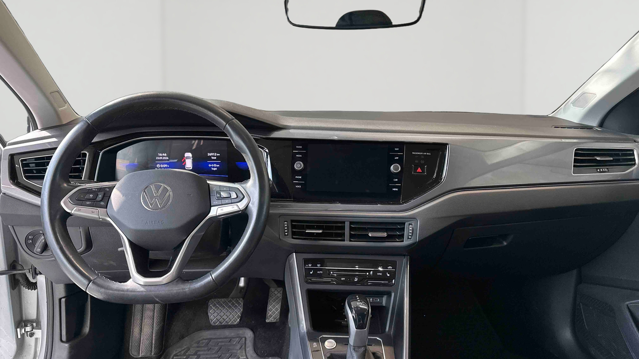 Volkswagen Polo 1.0 TSI 110 S&amp;S DSG7 — photo 9