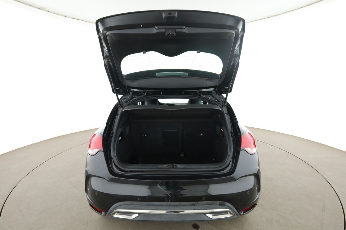 DS Automobiles DS4 1.6 Blue-HDi So Chic EAT6 — photo 15
