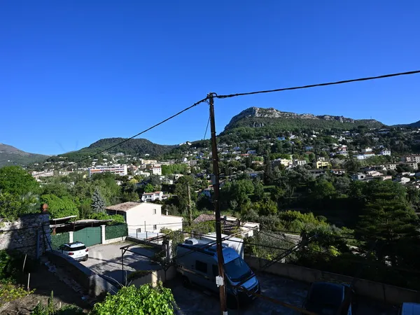 VENCE CENTRE VILLE 3 PIECES