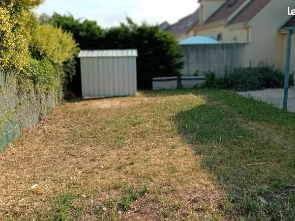 Maison F5 91m² - 4 ch - Jardin 60m² - Moissy-Cramayel