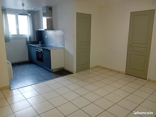 Denain appart f2 40m² rdc