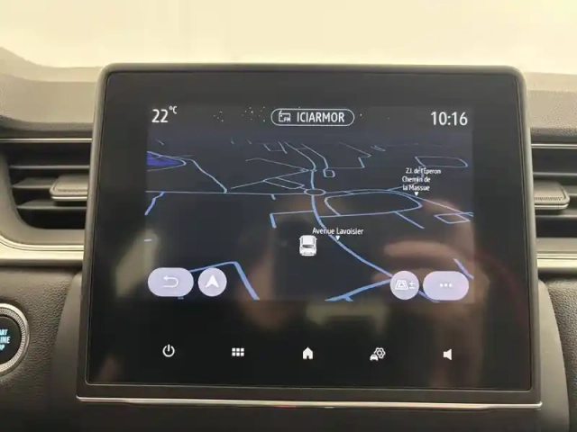 Renault Captur e-tech 145 - 21 — photo 32