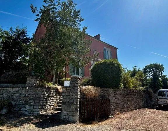 Maison 5 pièces 185 m²